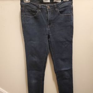 Kensie Effortless Ankle mid-rise jeans. Size 2/26